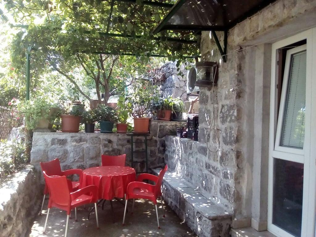 Apartmani Villa Radovic Risan Exteriér fotografie