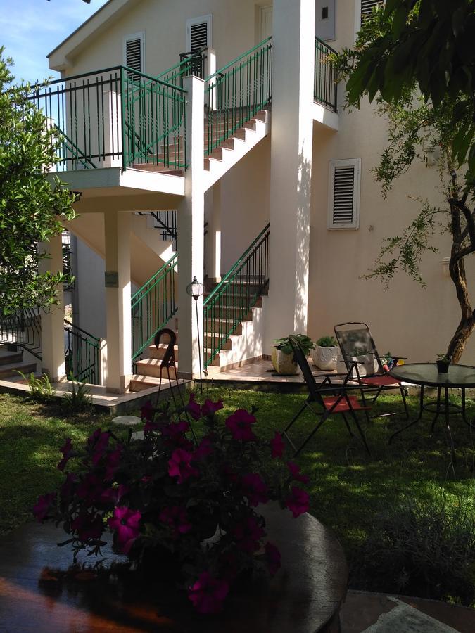 Apartmani Villa Radovic Risan Exteriér fotografie
